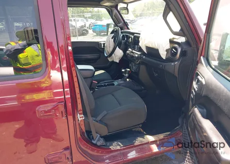 2021 Jeep Gladiator Willys 4X4 из США, поврежденный, VIN 1C6HJTAG5ML556135